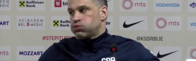 Alimpijevićeve reakcije na pitanja o suđenju govore više od hiljadu reči: I za manje stvari sam bio izbačen...