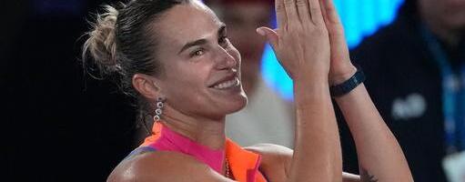 Ovo je 20-minutni trening Arine Sabalenke za celo telo