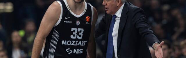 Kamera MaxBet Sporta uhvatila Nika Kalatesa na finalu Evrolige: Plejmejker Partizana stigao u Atinu