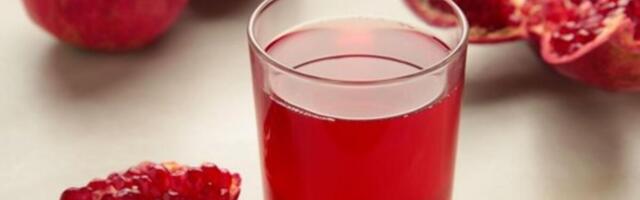 Čaša ovog soka dnevno štiti od čak 3 bolesti! Od njih Srbi najviše strahuju, a za njih je najlekovitiji