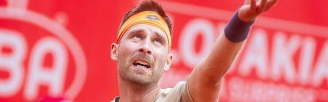 SKANDAL U MADRIDU: Teniser krenuo da se obračuna sa publikom! Nesvesno otkrio surovu istinu!