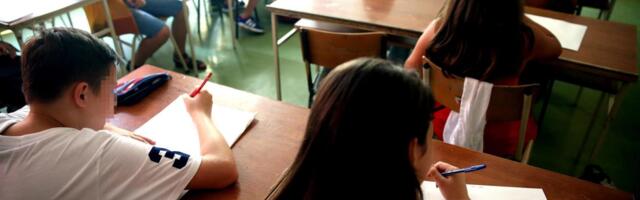 Oglasilo se Ministarstvo prosvete, važne vesti za osnovce: Ovi datumi u januaru su ključni za završetak obaveznog školovanja!