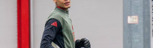 Neverovatno: Na golu Bajerna klinac od 16 godina, klub dobio posebnu dozvolu