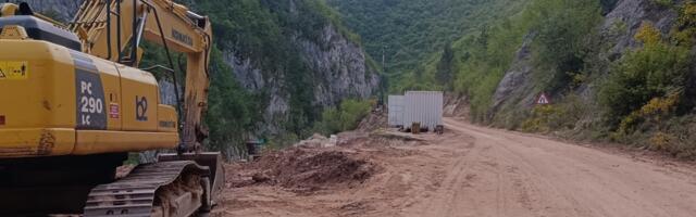 Evropski milioni na čekanju, građani na makadamu: Kako izgleda put Sarajevo-Foča?