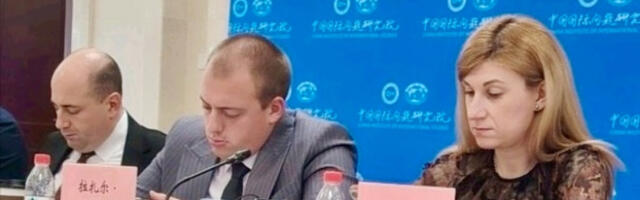 Невена Јовановић и Душан Козарев у Пекингу са представницима институција и привреде