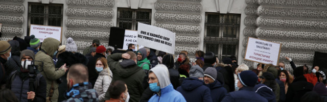 Протест предузетника у Београду, траже отпис пореза и доприноса