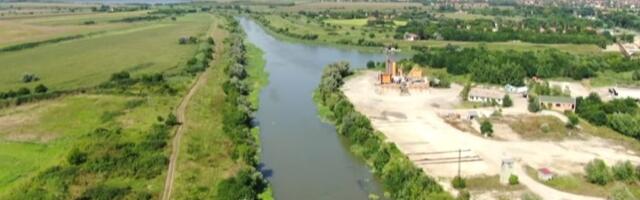 Suša pogodila Vojvodinu: Obustavljeno navodnjavanje na delu kanalske mreže DTD, upućen hitan apel građanima