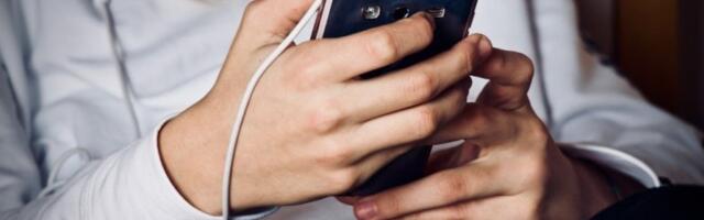 VEČITO NEPOVERLJIVI: Ovi 3 znaka špijuniraju partnera