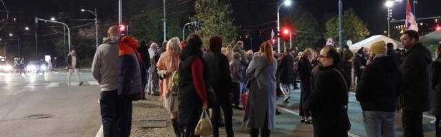 Opšti rat: Blokaderi opleli redom Kovačevića, Tanasija, omladine stranaka...