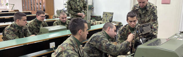 NOVI DETALJI O OBAVEZNOM VOJNOM ROKU Spremaju se kasarne za prijem novih vojnika: 75 dana najoptimalnije rešenje