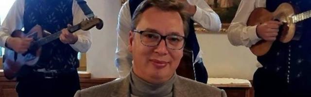 Posle doba vodolije dobijamo i doba rolki - Kako je Vučić postao trendseter među naprednjacima
