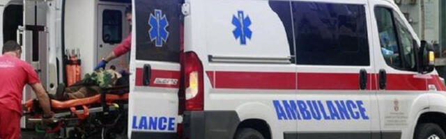 Dva muškarca povređena u udesu na putu između niškog Novog groblja i Malošišta