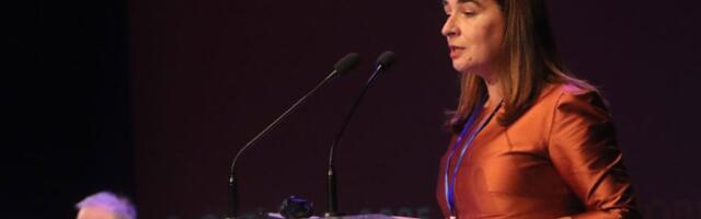 "Kada Brnabić kaže za nekog da je dobar student, sledeća rečenica je da je Hitler bio odličan akvarelista, a Mengele odličan lekar"