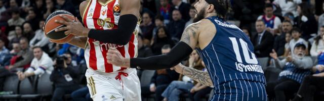 Moneke okrenuo leđa kamerama, pa zapalio navijače: „Dosta sam ja pričao…“