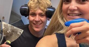 Sa 19 godina smo kupili kuću od svojih para: Mladi par se odrekao sitnica i za godinu ipo dana stvorio dom