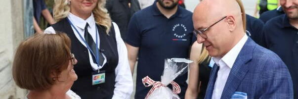 "HVALA NA SVEMU ŠTO STE IZDRŽALI PRETHODNIH 19 MESECI!" Vučević u Kolutu, kod Sombora: Bio je DUBOK NAPAD, mnogo zla su naneli, ali pokazali smo zrelost (FOTO)