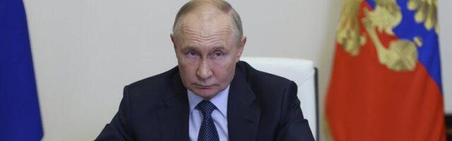 POGLEDAJTE PUTINOVU REAKCIJU DOK OBAVEŠTAVA SLUŽBE O TALAČKOJ KRIZI: Jedan čovek upućen u Surovikino sa SPECIJALNOM MISIJOM (VIDEO)
