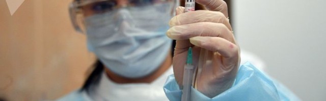 Производња руске вакцине у Србији: Три човека нађите, подигните Торлак у небеса!