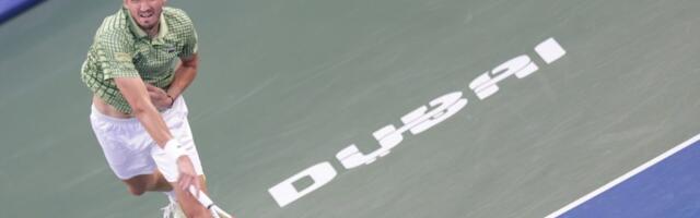 Kao u holivudskom filmu: Medvedev opisao kako je stigao iz Dubaija do Los Anđelesa