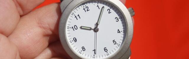 Počelo letnje računanje vremena