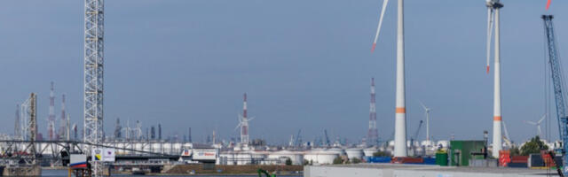 Белгијска лука Антверпен поново отворена након изливања нафте