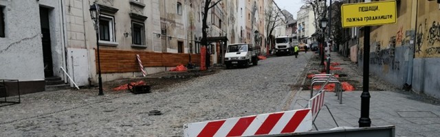 Policija u Skadarliji, pronađen sumnjivi kofer