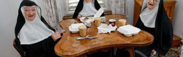 (FOTO) Kaluđerice zbrisale iz staračkog doma nazad u manastir: Dozvolili im ostanak ali uz jedan bizaran uslov