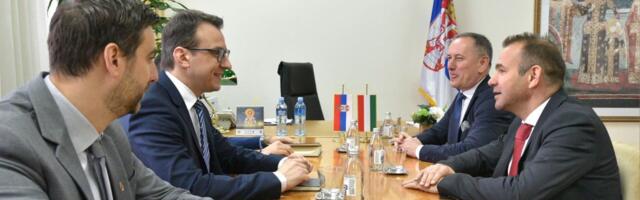 Petković na sastanku sa Bunfordom: Upoznao izaslanika za Zapadni Balkan sa teškom situacijom na KiM