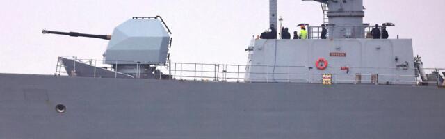 BRITANCI MUNJEVITO SPREMILI HMS DRAGON! Umesto šest nedelja, stavili ga u pogon za 6 dana i krenuli ka Sredozemlju!