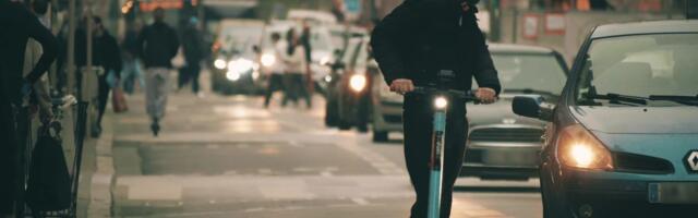 Mladići iz BiH i Srbije povređeni u padu sa e-skutera: Bili pod uticajem droge