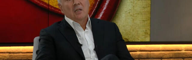 Мило Ђукановић у контролисаном телевизијском наступу покушао још једном да пресуди историји Црне Горе