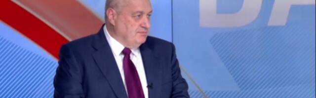 Ovaj bi bio pudlica i Anti Paveliću: Blokaderska čepuljica Srđan Milivojević otišao na hrvatske medije da ponižava Srbiju (VIDEO)
