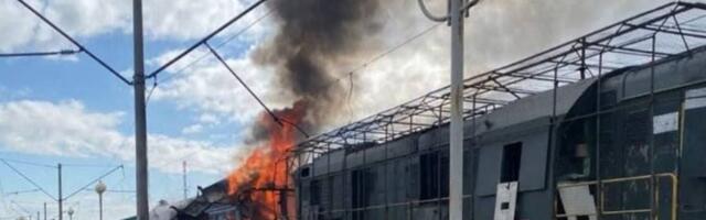 Jedan mrtav i desetine povređenih: Jezivi ruski napad na ukrajinski voz (FOTO)