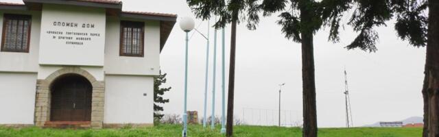 Besplatno lečio siromašne i lično plaćao njihove lekove: Čuveni lekar Dragiša Mišović večno zadužio Srbe