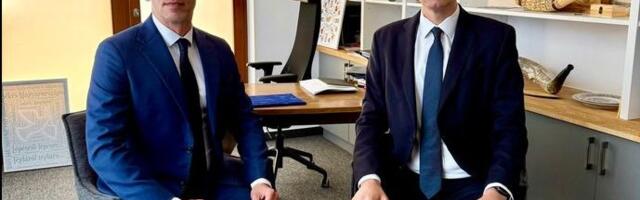 Dok se čeka posete Petera Mađara Vojvodini, DZVM odbio predlog SVM