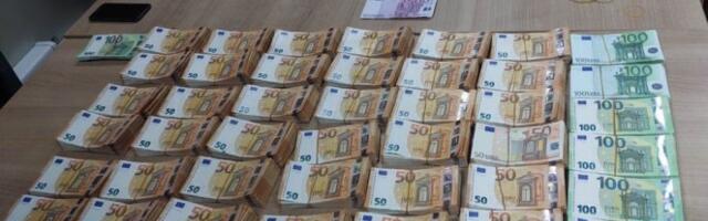 PALI MAĐAR I UKRAJINAC! Uhvaćeni na prelazu Preševo sa više hiljada evra