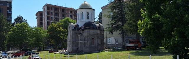 Evo u kojoj su fazi radovi i kada će biti osvećena crkva u krugu Kliničkog centra