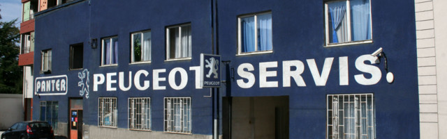 Panter odobrava popust na mali servis i traži mehaničara