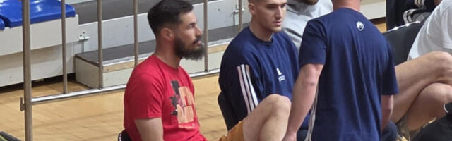 DELIRIJUM U PIONIRU! Evo kako su delije dočekale Nikolu Kalinića posle haosa u Čajetini! (VIDEO)