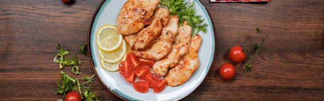 Aromatična piletina sa limunom