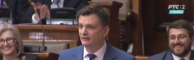 Jovanov primitivno o poslaniku opozicije