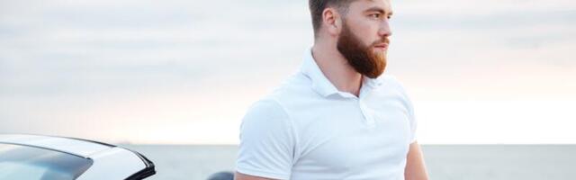 Bela polo majica - jedina stvar koja vam je neophodna ovog leta