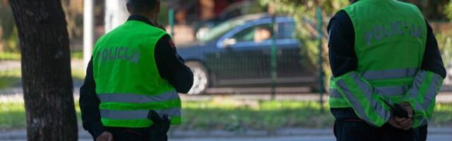 Policija upala u kafić i pronašla drogu: Racija u Budvi