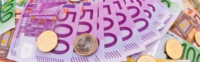 SRCE: Javni dug Srbije tri puta veći nego u momentu dolaska na vlast SNS-SPS koalicije