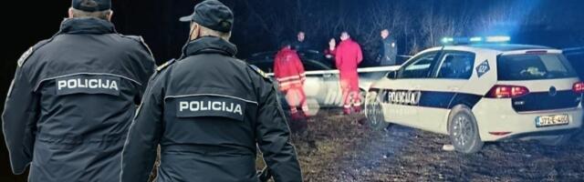 Užas: Pronađeno telo muškarca u automobilu (FOTO)