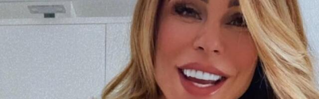 Andrea spavala sa 720 muškaraca i ne namerava da stane: Seksi baka obožava orgije (FOTO)