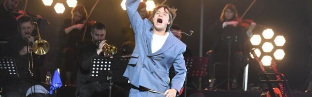 "PUKLI ZVUČNICI, MORAMO SVE DA OTKAŽEMO!" Jakov Jozinović prekinuo četvrti koncert u Beogradu