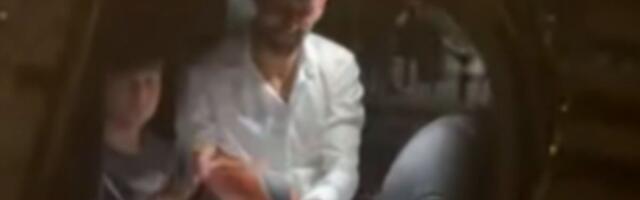 Novak i Stefan poneli suvenir sa utakmice Real - Zvezda: Snimili smo ih kako napuštaju halu u Madridu