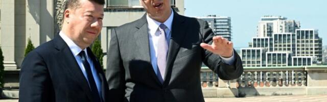 NASTAVAK SARADNJE U SVIM OBLASTIMA: Predsednik Vučić razgovarao sa Okamurom - ovo su bile teme!