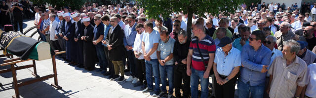 SAHRANJEN EDIN AVDIĆ! CEO REGION JE U SUZAMA... Tužne scene u Sarajevu! Obradović, Bodiroga i Teletović na večnom ispraćaju legende!